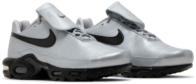 Air Max Plus Tiempo Wolf Grey
