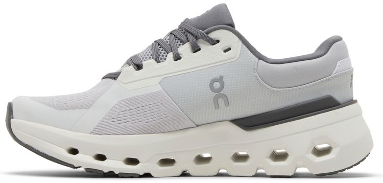 ON Wmns Cloudrunner 2 Frost White