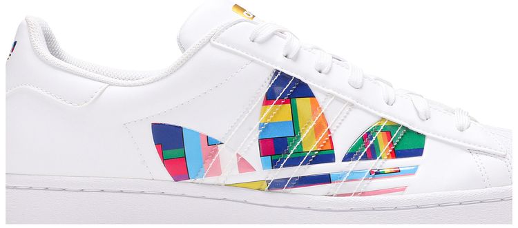 Adidas Superstar Pride