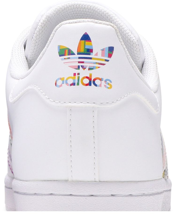 Adidas Superstar Pride