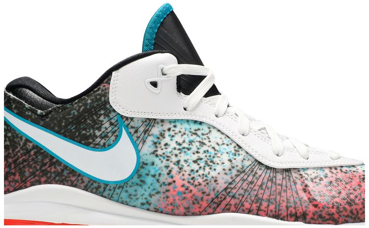 LeBron 8 V2 Low Retro Miami Night 2021