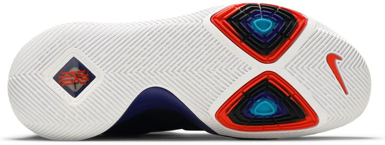 Nike Kyrie 3 Kyrache Light