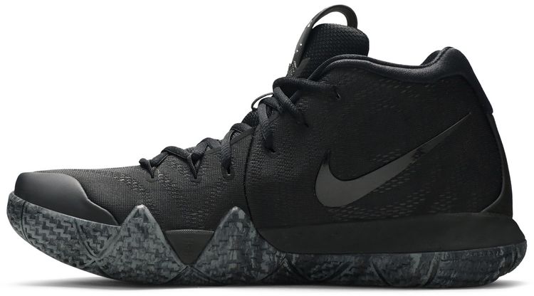Nike Kyrie 4 Blackout