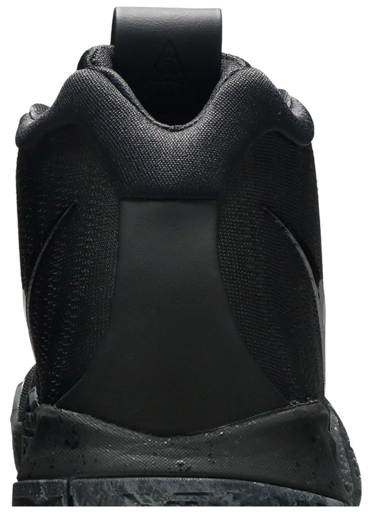 Nike Kyrie 4 Blackout