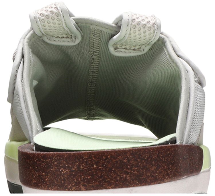 Nike Offline 20 Slip On Light Bone Volt