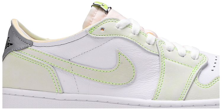 Air Jordan 1 Retro Low OG Ghost Green