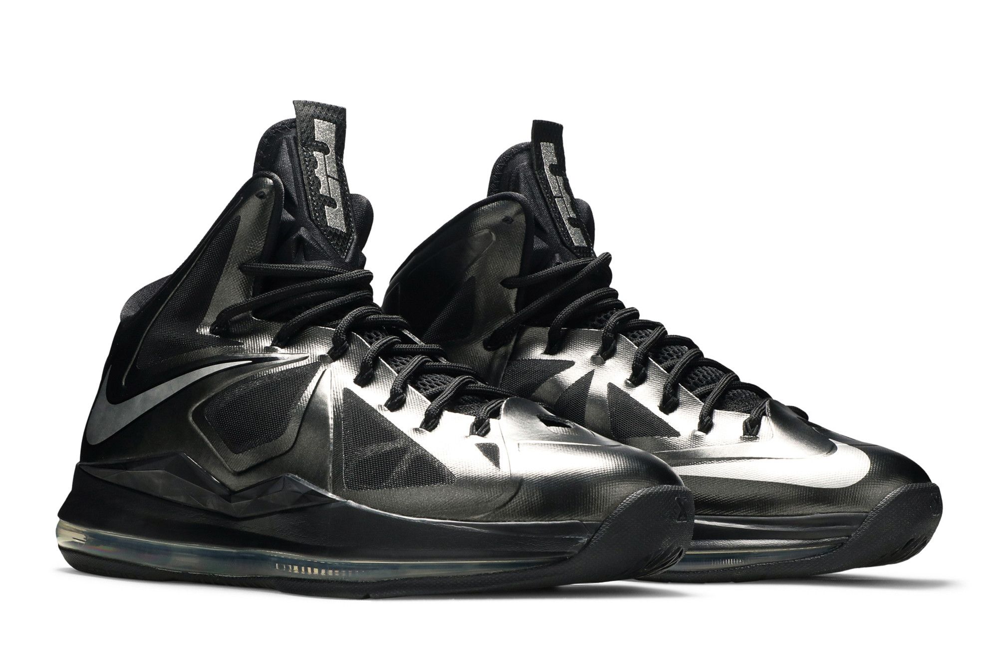 Lebron x carbon top