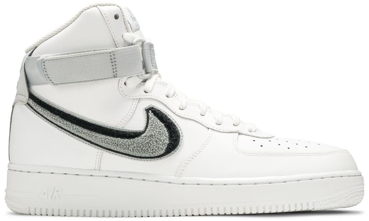 Nike Air Force 1 High 07 LV8 Chenille Swoosh