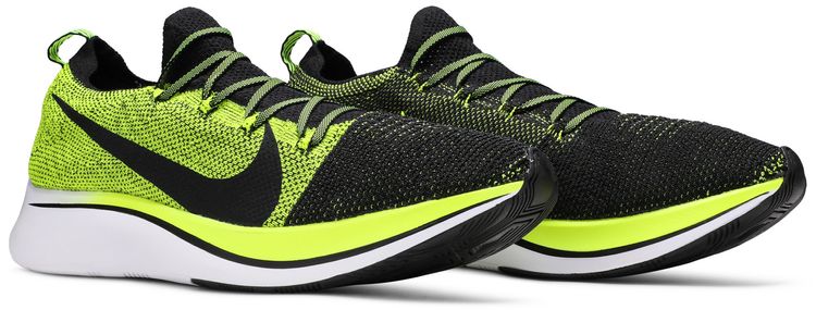 Nike Zoom Fly Flyknit Volt
