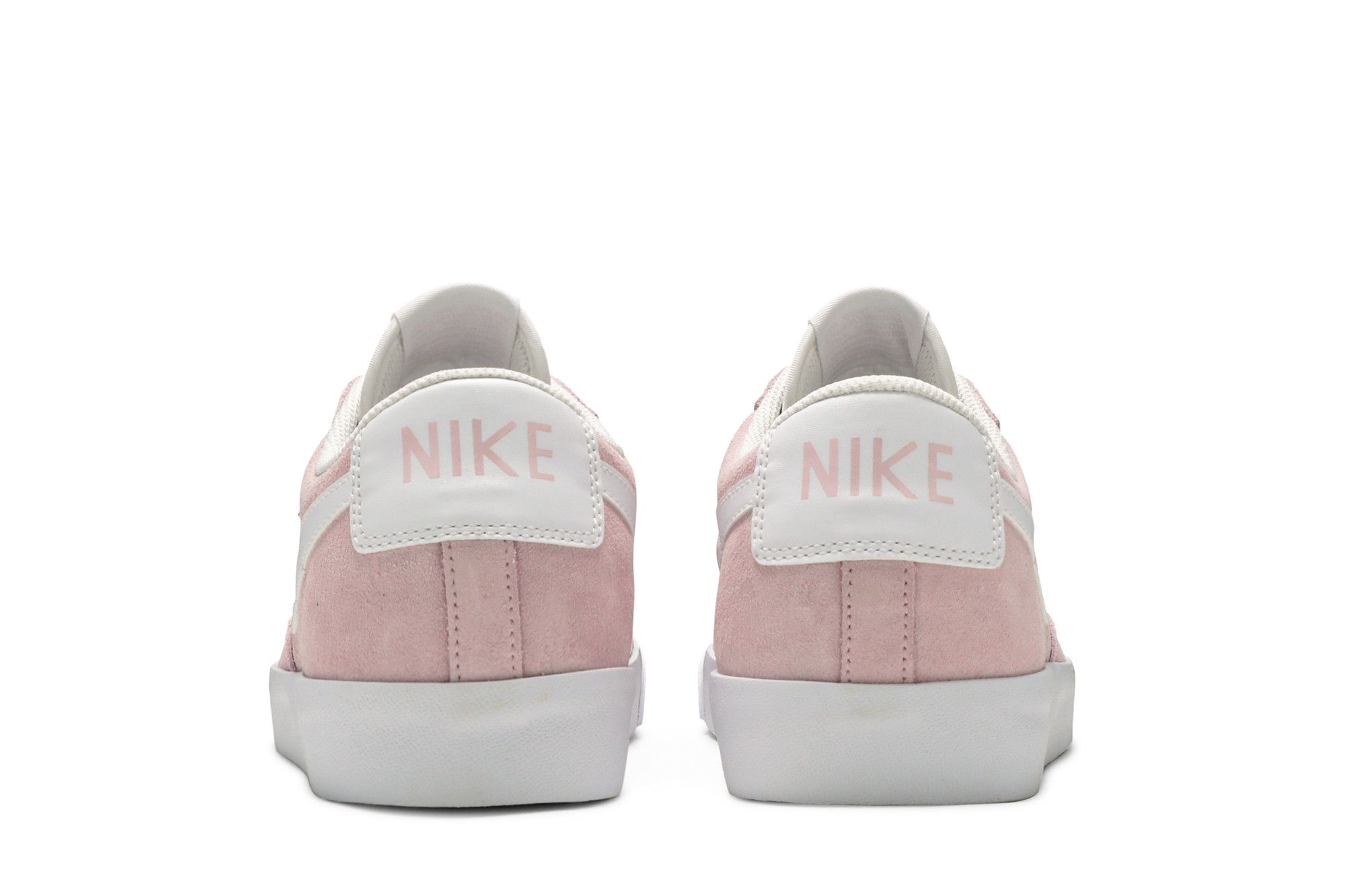 Nike blazer low suede pink on sale