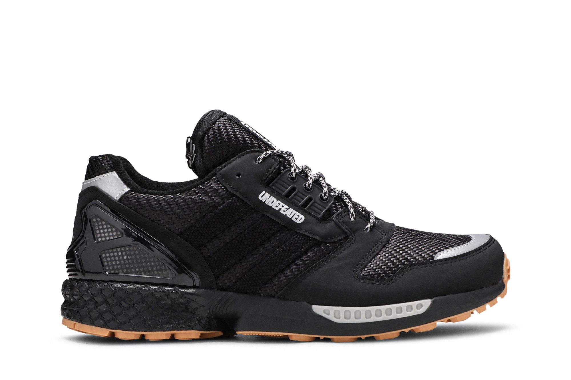 Size 8.0 Undefeated x Neighborhood x ZX 8000 'Black Gum'