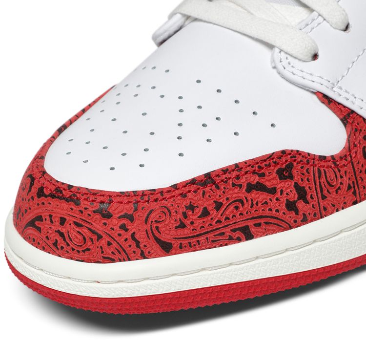 Air Jordan 1 Low SE Spades