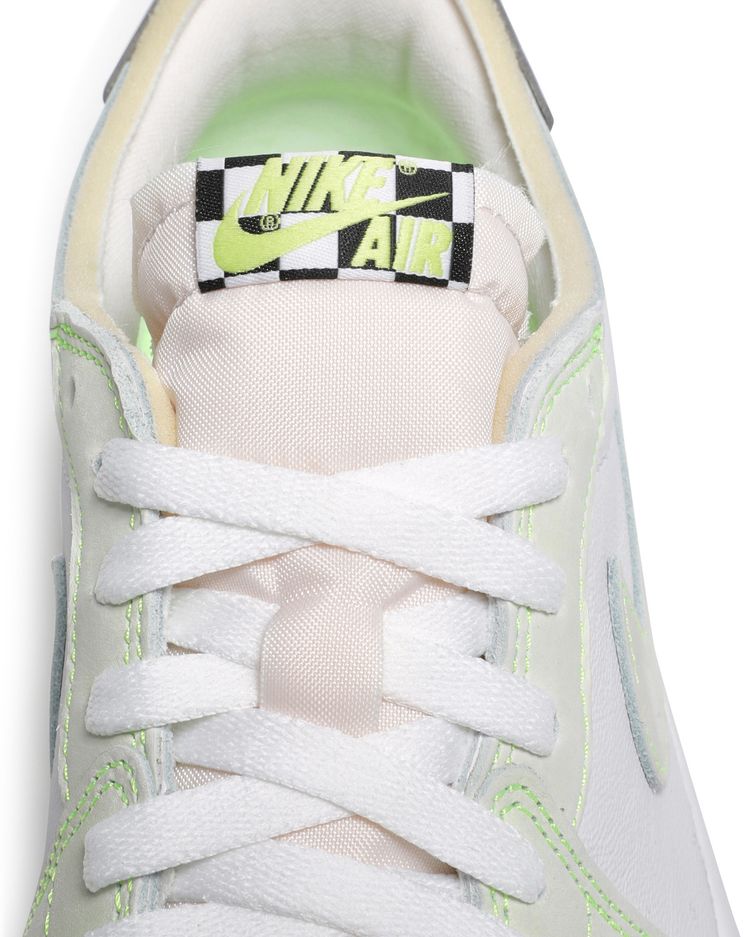 Air Jordan 1 Retro Low OG Ghost Green