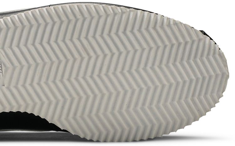 Nike Cortez Basic Leather Black White