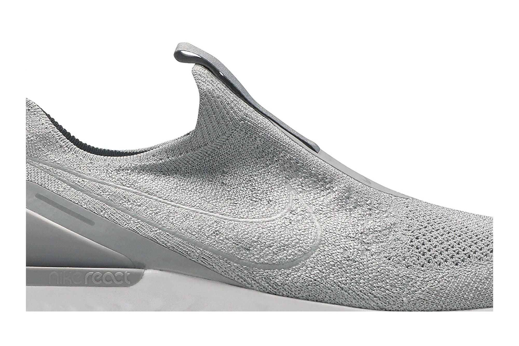 Epic phantom react flyknit top