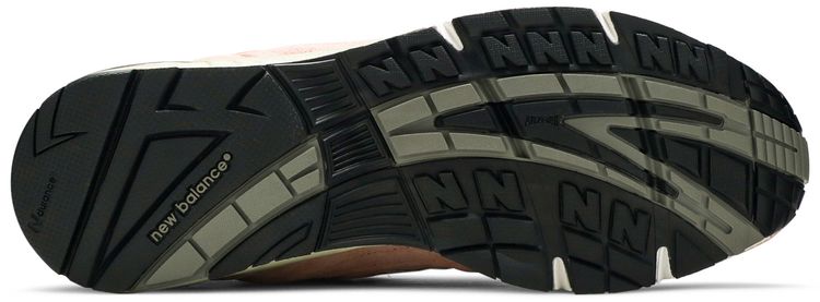 New Balance 991 Made in England Pink