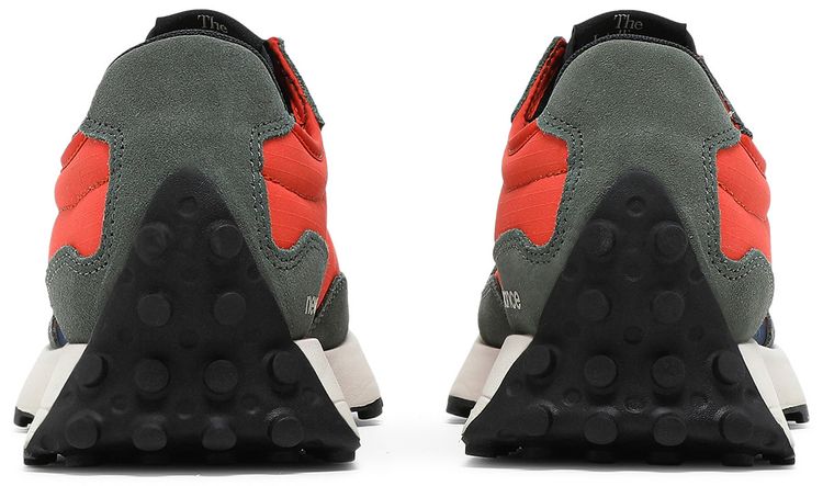 New Balance 327 Dark Blaze Natural Indigo