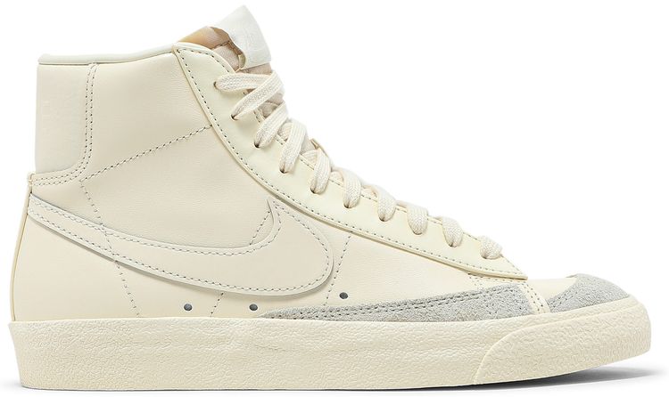 Nike Wmns Blazer Mid 77 Vintage Coconut Milk