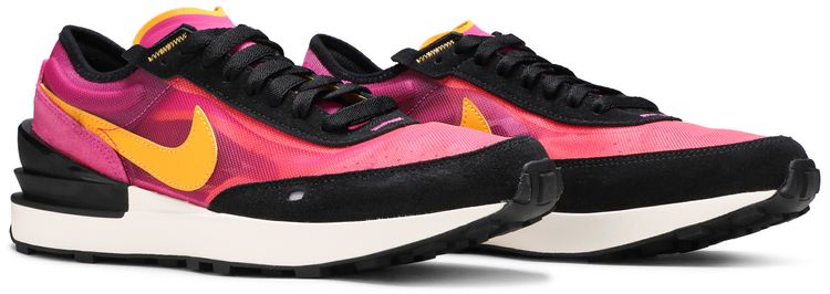 Nike Waffle One GS Active Fuchsia