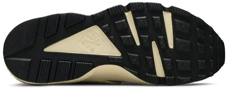 Nike Air Huarache Premium Desert Camo