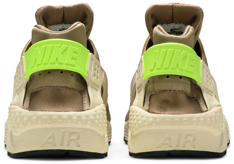 Nike Air Huarache Premium Desert Camo