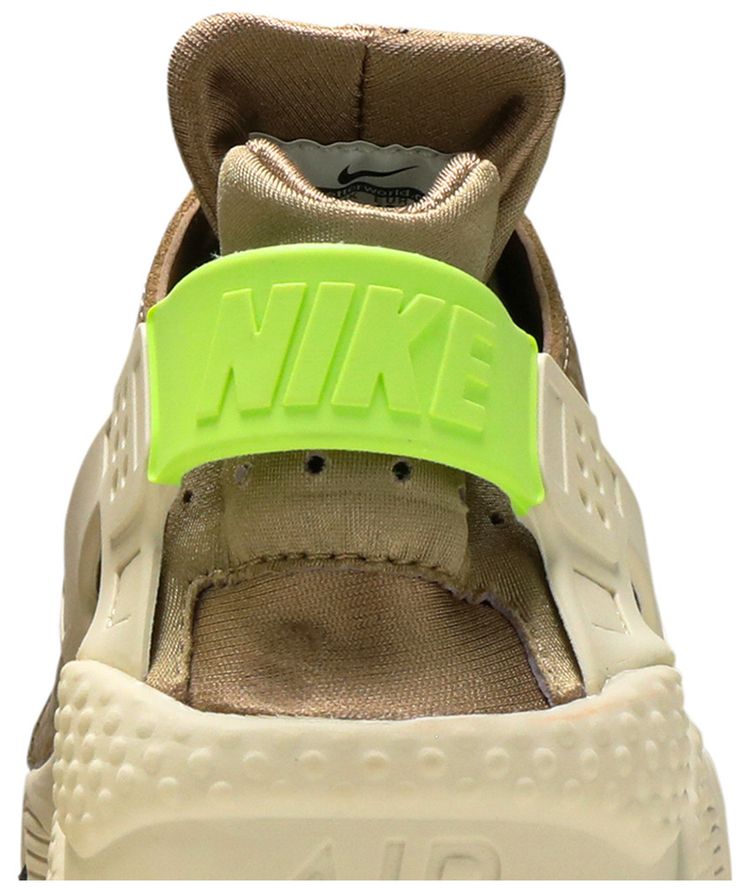 Nike Air Huarache Premium Desert Camo