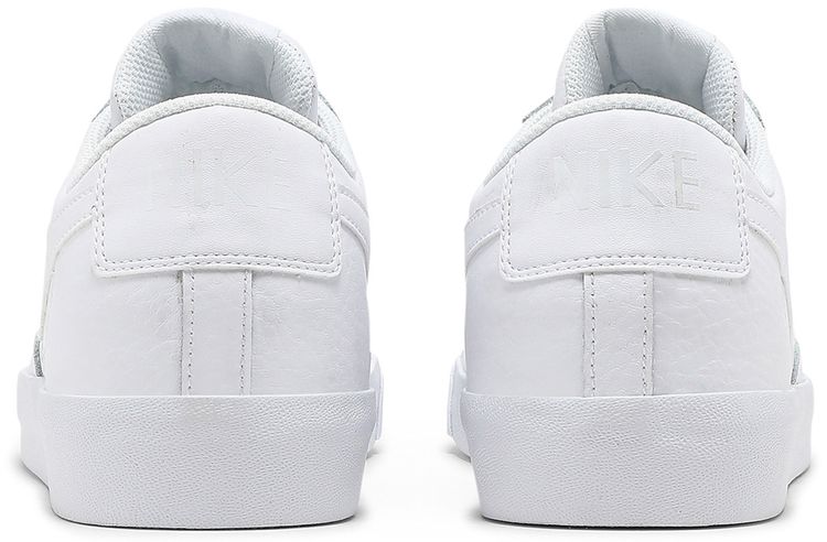 Nike Blazer Low LE Triple White