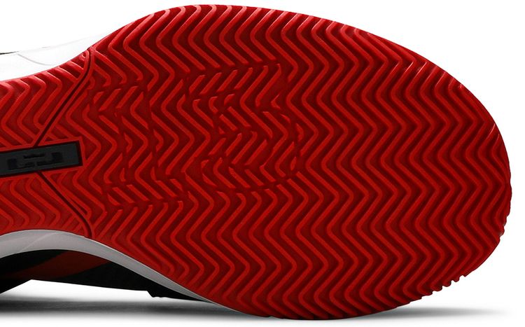 Nike LeBron Soldier 13 Bred