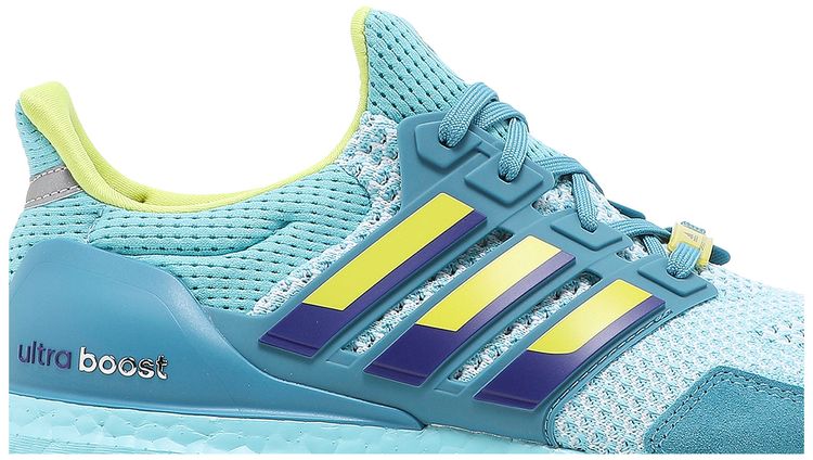 Adidas UltraBoost 10 DNA ZX 8000