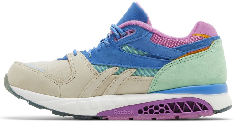 Packer x Reebok Ventilator Supreme Four Seasons