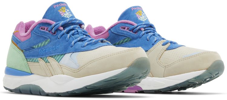 Packer x Reebok Ventilator Supreme Four Seasons