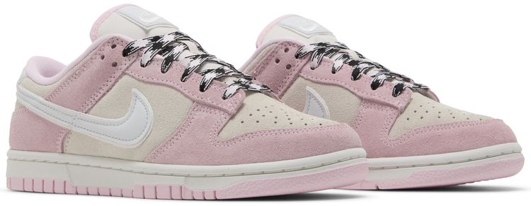 Wmns Dunk Low LX Pink Foam