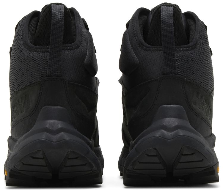 HOKA Anacapa Breeze Mid Black