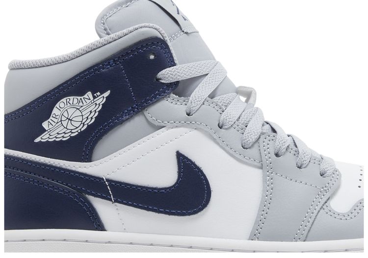 Air Jordan 1 Mid Wolf Grey Midnight Navy