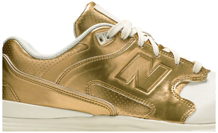 New Balance 1550 Metallic Gold