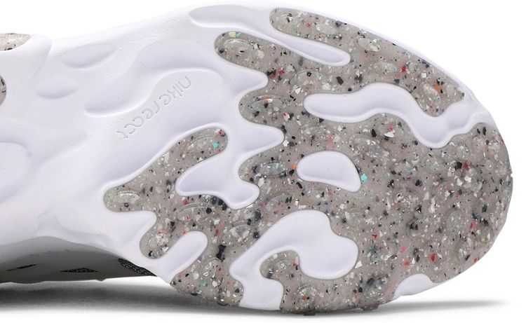 Nike React Presto Flyknit Recycled Canvas Pack