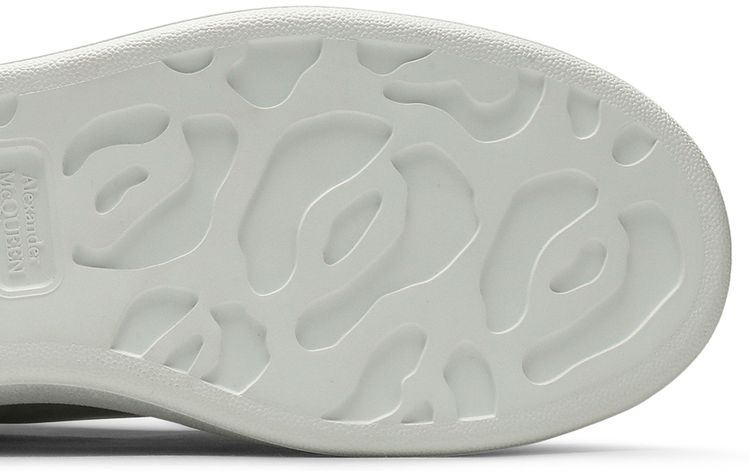 Alexander McQueen Oversized Sneaker Magic Mirror   Silver