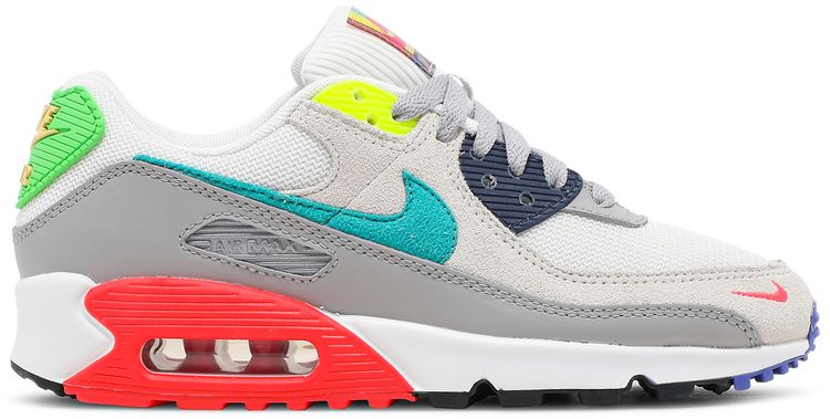 Nike Wmns Air Max 90 Evolution of Icon