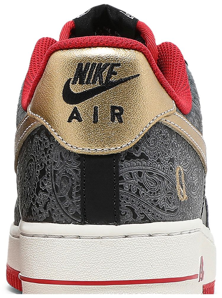 Nike Air Force 1 07 LX Spades