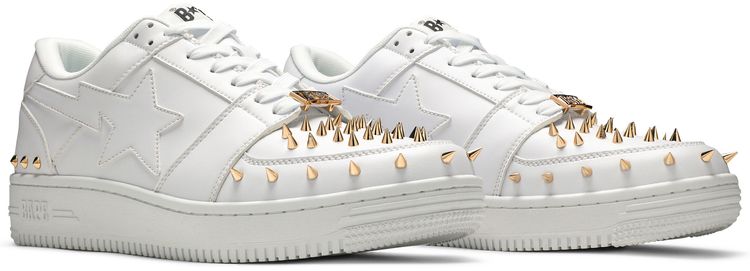Bapesta Studded White