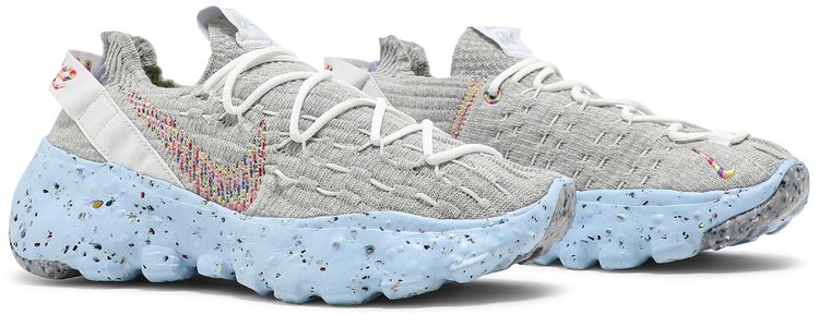 Nike Wmns Space Hippie 04 Photon Dust