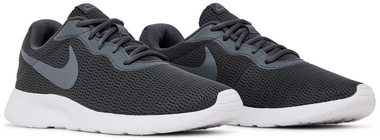 Nike Tanjun Dark Grey