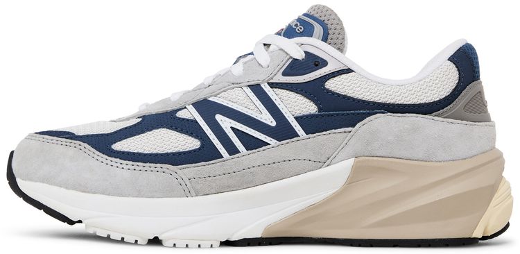 New Balance 990v6 Big Kid Grey Day 2023