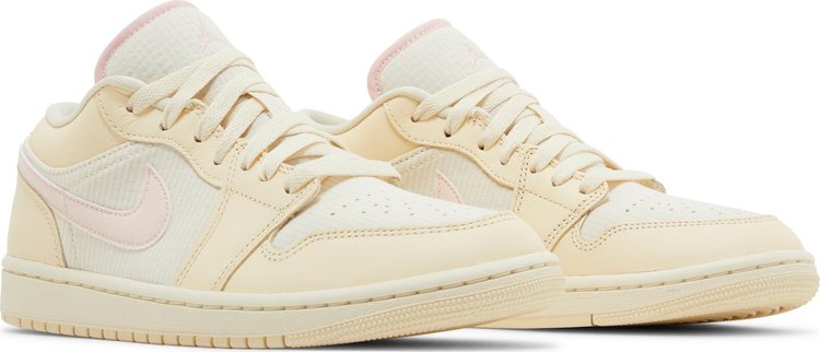 Wmns Air Jordan 1 Low SE Muslin Legend Pink