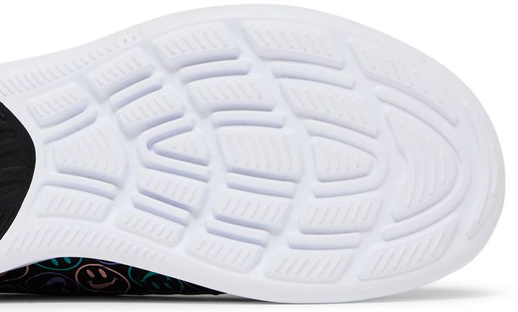 Air Max Axis Print GS Have A Nike Day