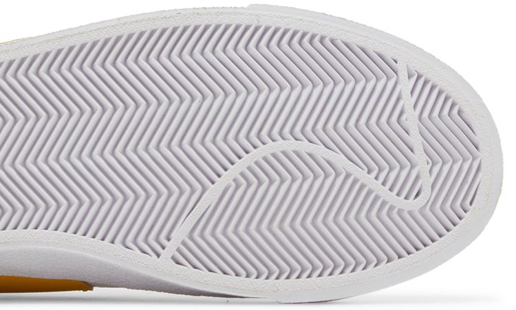 Nike Blazer Low Jumbo White Vivid Sulfur