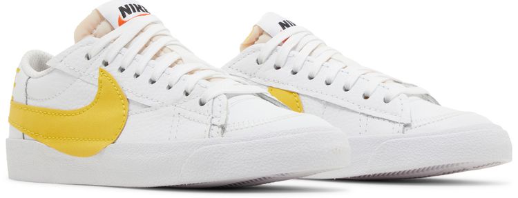 Nike Blazer Low Jumbo White Vivid Sulfur