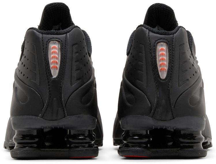 Wmns Shox R4 Black
