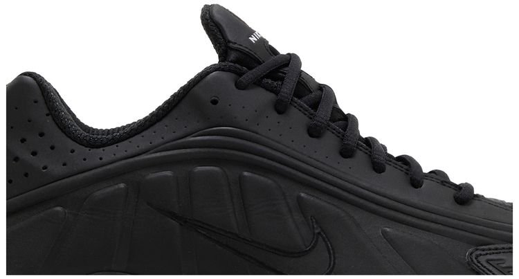 Wmns Shox R4 Black