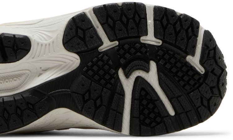 New Balance 2002R Toddler Sandstone Magnet